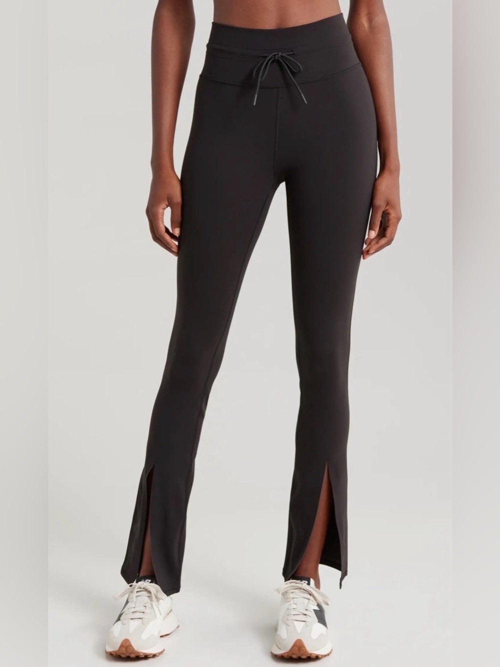 Vuori Daily Split Flare Pants